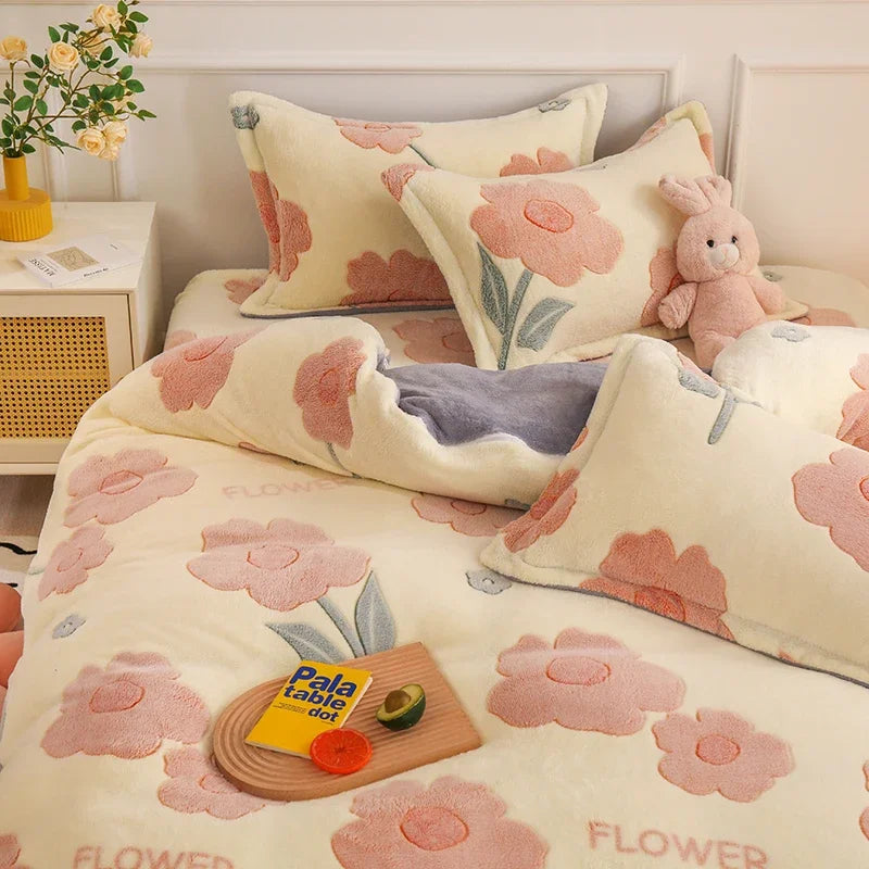 Housse de couette en flanelle de corail, huit motifs sculptés